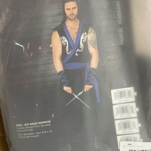 NEW ! Never opened ! 3 piece black & blue dragon king ninja from novamen